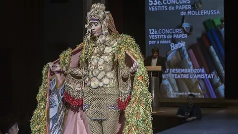 Reina Cherokkee, de l'Associació de Dones d'Alguaire