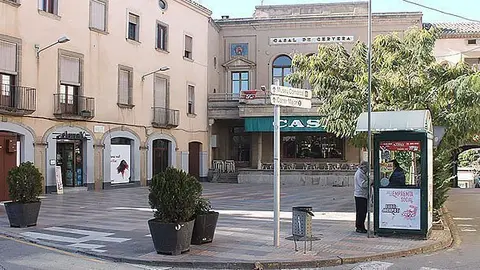 Cervera inici obres plaça Santa Anna portada