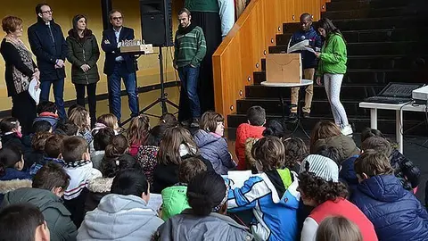 dia de la pau amistat portada
