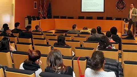 Presentació a Tàrrega del programa d'inserció laboral per estudiar FP portada