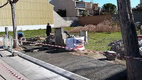 Obres de reparació i manteniment a les Borges portda