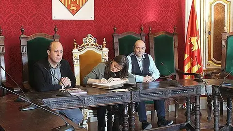 Visita de la consellera d'Agricultura a Cervera portada