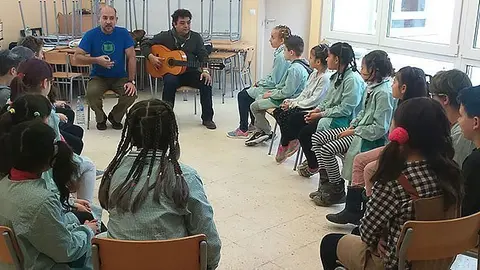 Guissona celebra el dia de les llengües maternes 2 portada