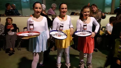 CARNAVAL POAL-Ball de disfreses 3