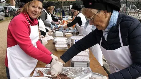 Alpicat celebra la festa de la matança del porc 1 portada