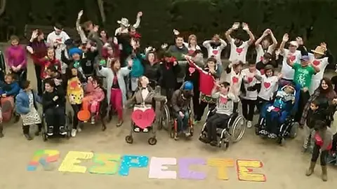 Èxit del concurs de vídeos lip dub a Tàrrega a favor de la igualtat entre homes i dones portada