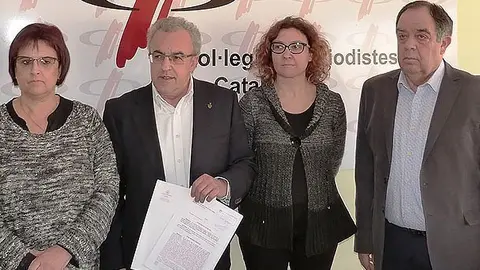 Roda de premsa de l’alcalde de les Borges acompanyat de diversos regidors (1) portada