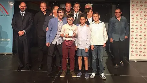Els benjamins del Club Tennis Mollerussa reben el guardò