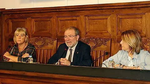 Presentació dels actes de la Diada de sant Jordi a l'IEI
