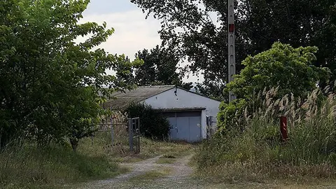 La granja de pollastres abandonada de Puiggròs