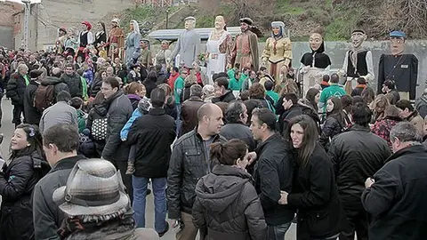 Trobada gegantera a Castellnou de Seana
