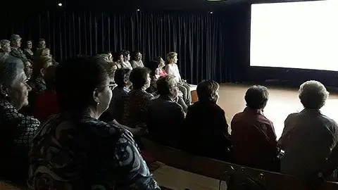 Associacio de dones del Palau d'anglesola visiten el CIM 1 portada