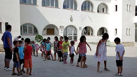 Imatge de les activitats en l&#39;escola Francesc Arenes de Golmés