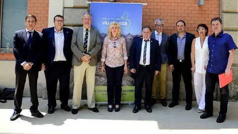 Representants polítics que van presentar la guia al Palau Robert de barcelona