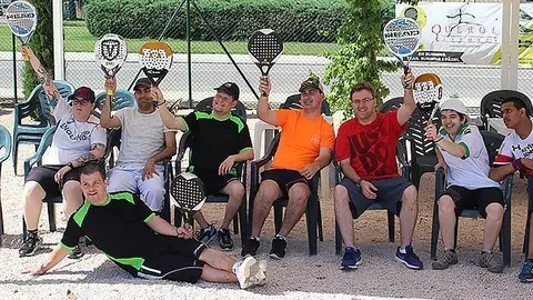 ACUDAM & ESPAIESPORT PADEL  1 portada