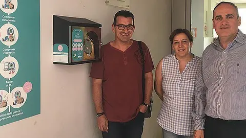 DESFIBRILADOR ESCOLA BENABENT portada