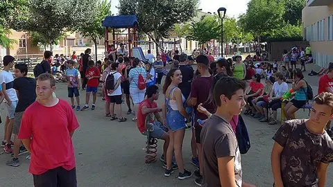 Alumnes de l&#39;ins Josep Solà preparen la Marxa