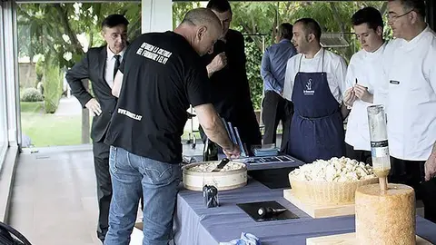 Acte de presentació al restaurant Resquitx de golmés
