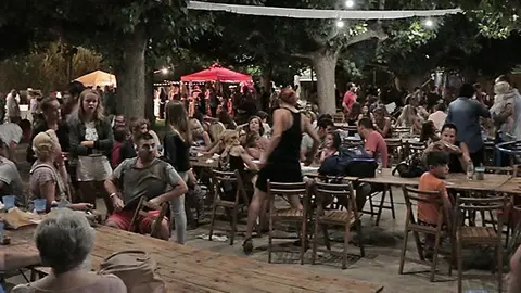 Mollerussa trasllada el comerç al Parc Municipal amb un gran encert