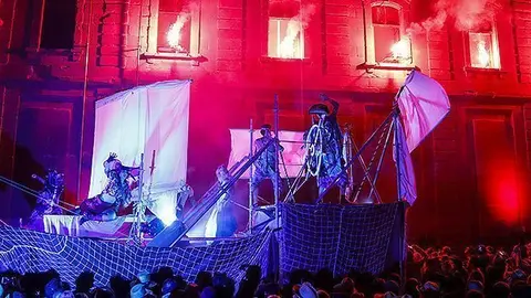 Espectacle de la companyia Alea en l'Aquelarre de Cervera