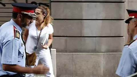 El Major Trapero en l'esntrada a la Fiscalia