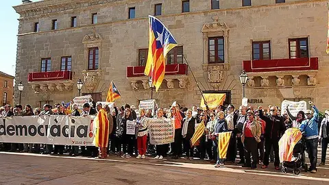 Suport als alcaldes que han declarat a Cervera
