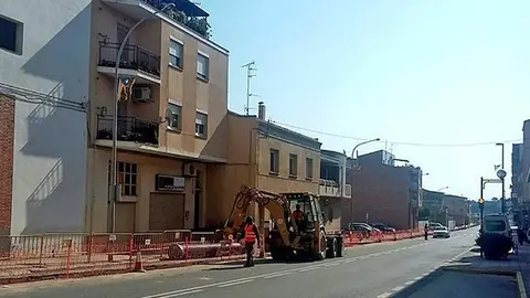 Les obres de millora de l'N-230 a l'interior del nucli urbà d'Almenar