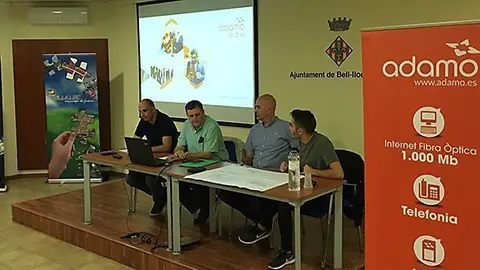 Reunió de veins per informar sobre el desplegament de la fibra òptica a Bell-lloc 1
