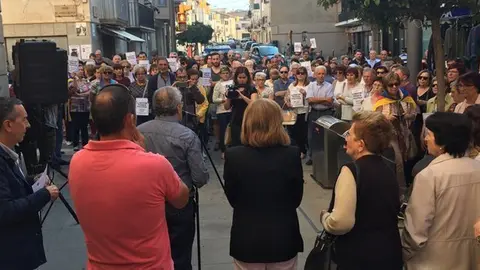 Concentració en rebuig a l'empresonament dels líders d'Òmnium i l'ANC a les Borges2