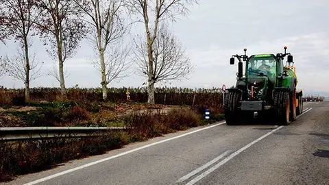 Trànsit a la carretera Linyola Bellcaire Portada