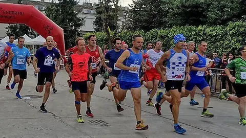 Participants en el Correpoma de Barbens