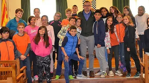 alumnes les arrels ajuntament mollerussa portada