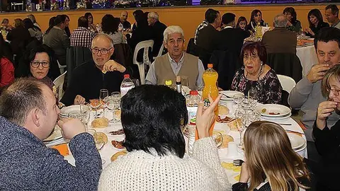 ACUDAM Dinar de Nadal 2017 1 portada