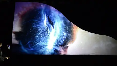 Umbilical de David Pradas en la programació del Teatre L'Amistat