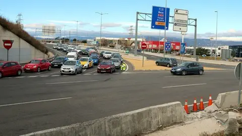 La rotonda de les Gavarres, a la T-11, a Tarragona, lloc de l&#39;accident