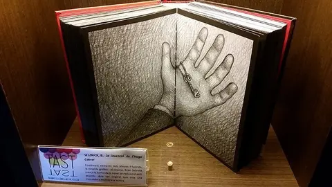 La Biblioteca Joan Duch i el Celler Mas Blanch i Jové mariden vins i lletres 1