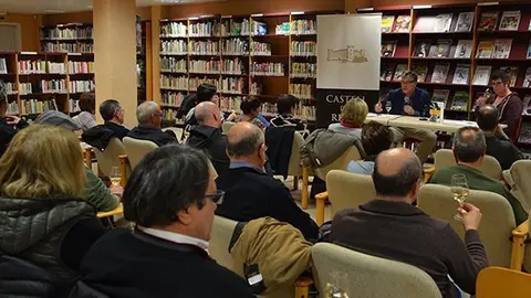 Ramon Usall i Xavier Cepero durant el maridatge de vins i futbol