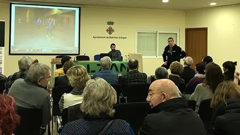 Raül Arenas presenta la seva iniciativa solidària a Bell-lloc