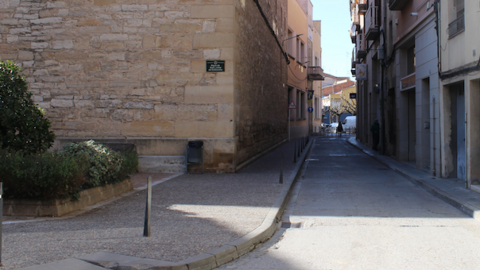 Imatge del tram del Carrer de Santa Maria que es veurà afectat
