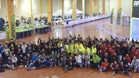 Els pilots participants en la tercera Mollerussa Drone Party