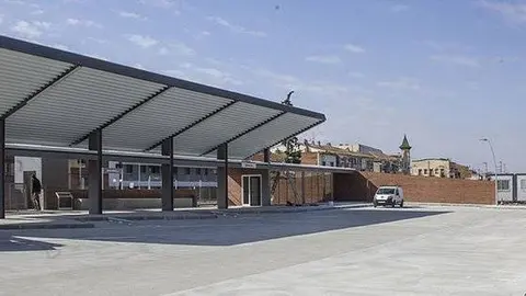 Imatge de la nova estació d'autobusos Mollerussa