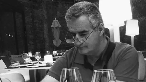 L'il·lustrador Albert Segarra que aquest abril exposa a l'Espai Macià de les Borges