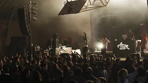 El públic del Concert de l'Estelada durant l'actuació d'Atupa