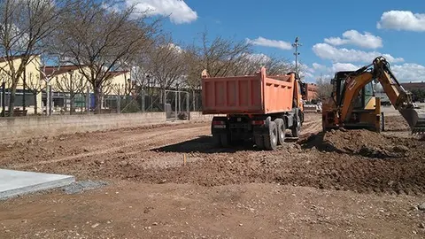 Obres en marxa a la futura àrea per autocaravanes a Tàrrega (2)