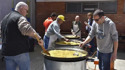 Preparant el dinar II Aniversari de la Penya Blaugrana Sidamon