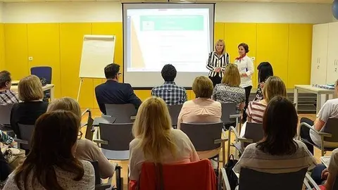 Participants en el Simposi d'actualitzacions en tabaquisme a Lleida