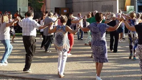 Imatge de les edicions anteriors de la ballada portada