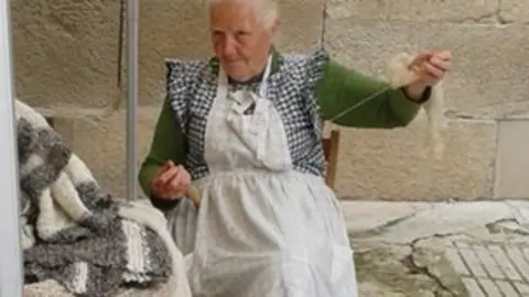 Mostra d'Oficis i Artesania (2)