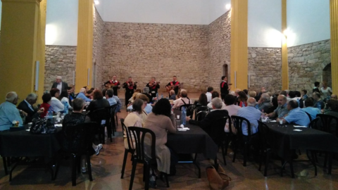 L'acte celebrat al Castell amb l'actuació musical de ‘la Tuna de Dret’