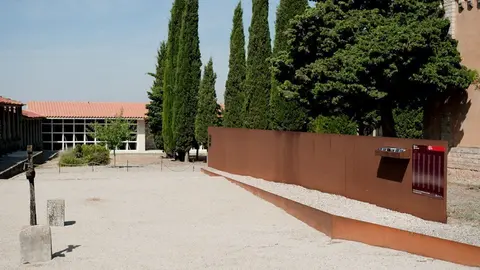 Fossa comuna en el cementiri de Cervera